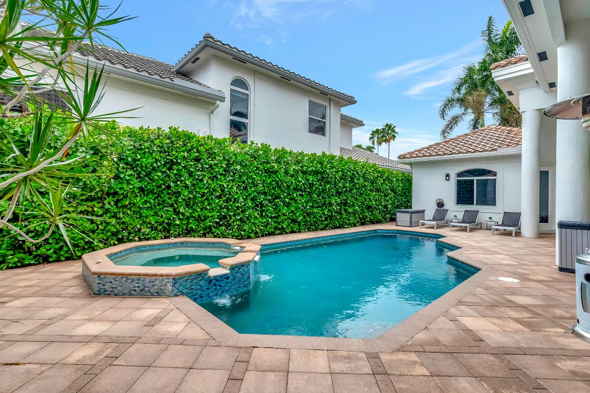 4085 Avalon Pointe Drive, Boca Raton