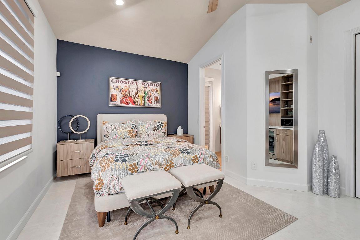 4085 Avalon Pointe Drive, Boca Raton