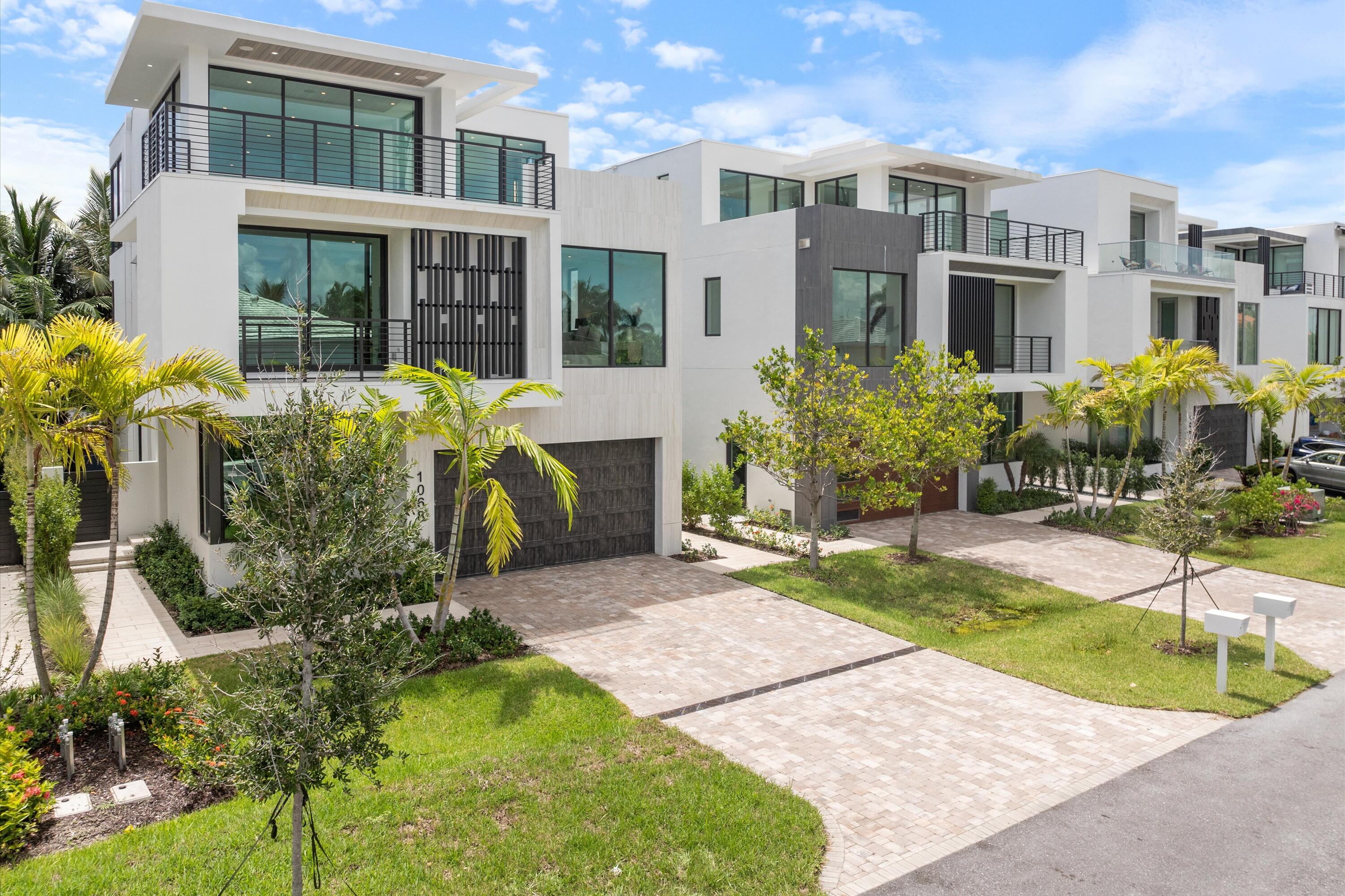 1068 Del Harbour Drive