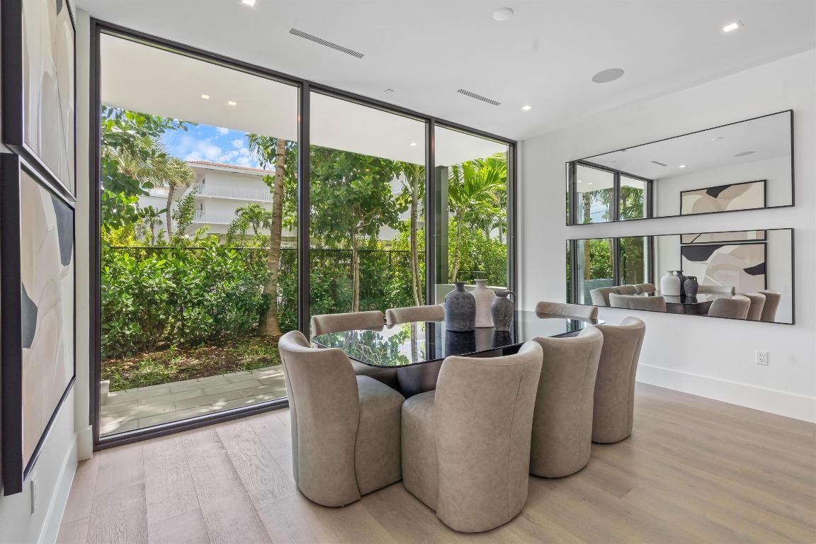 1068 Del Harbour Drive