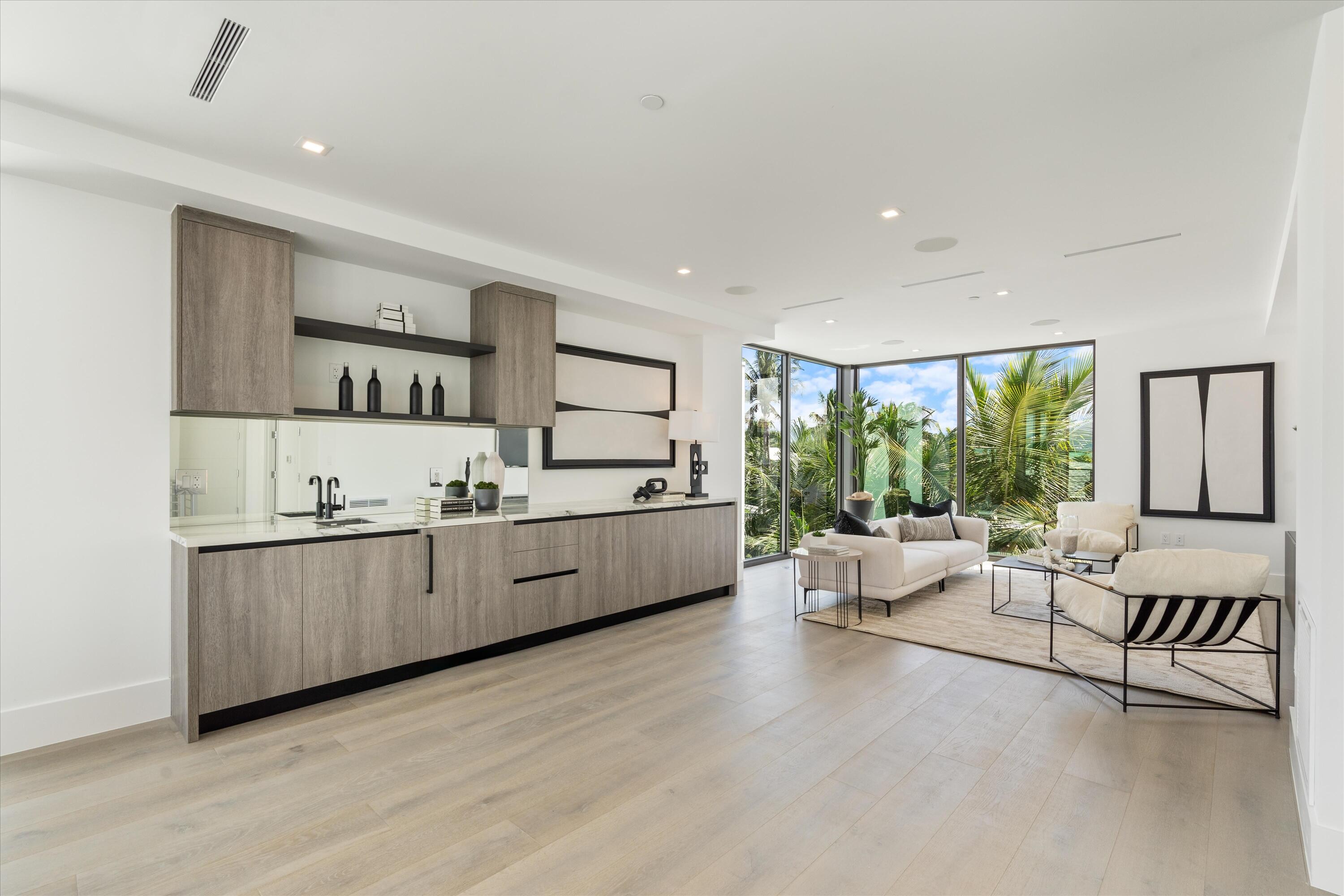 1068 Del Harbour Drive