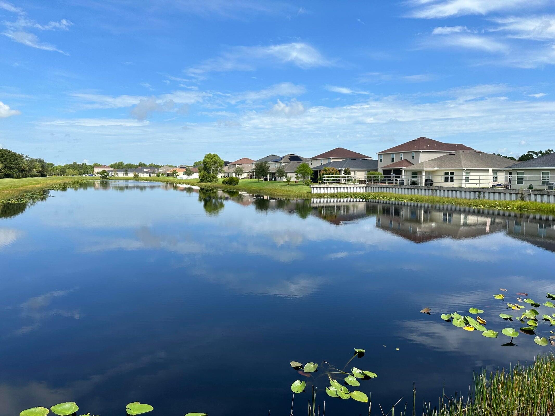 5475 NW Pine Trail Circle