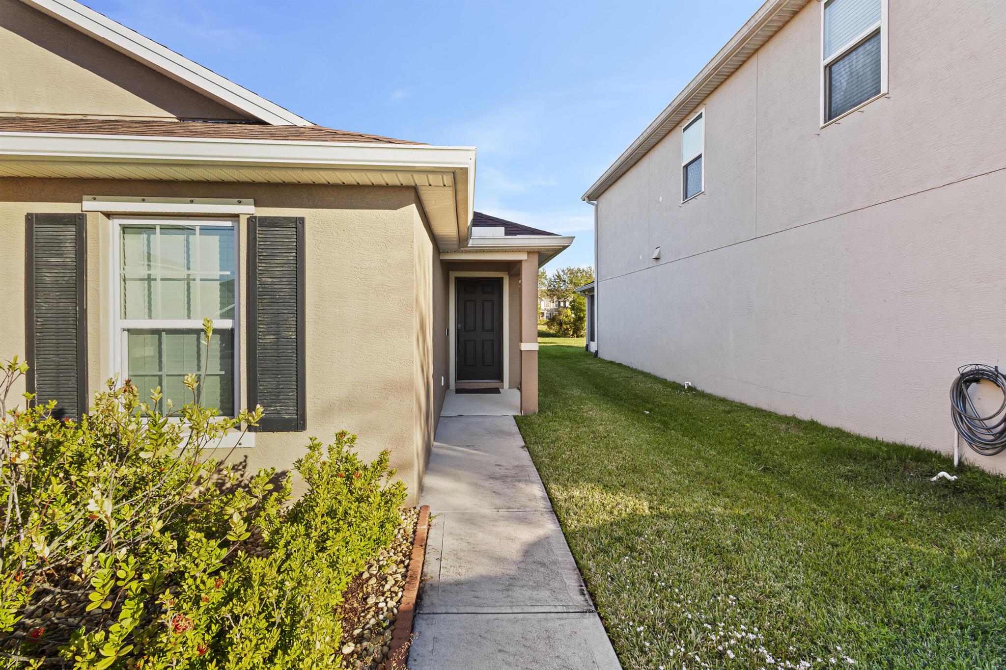5475 NW Pine Trail Circle