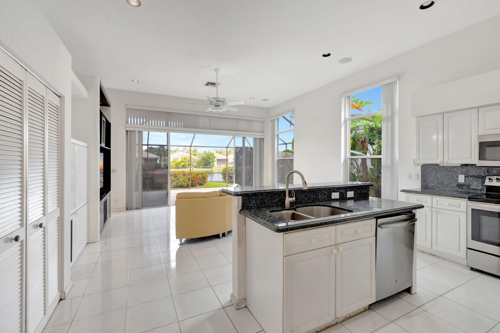 6656 NW 24th Terrace