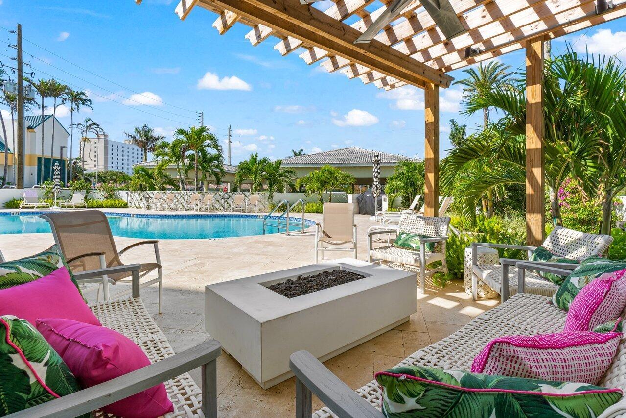 100 N Ocean Boulevard 104