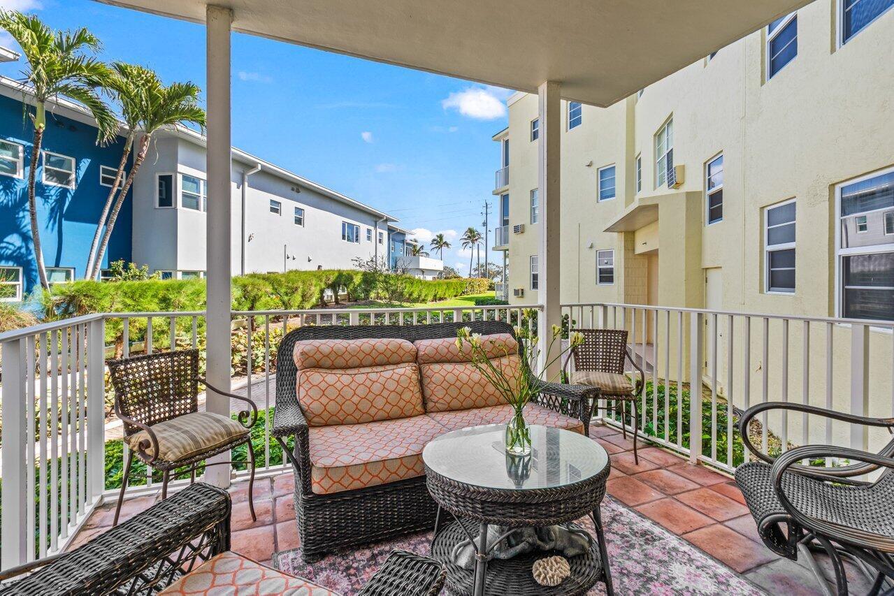 100 N Ocean Boulevard 104