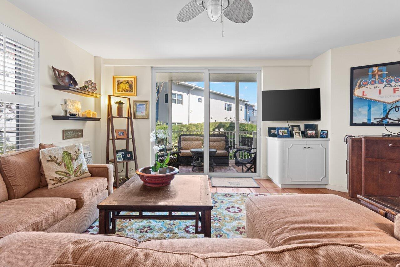 100 N Ocean Boulevard 104