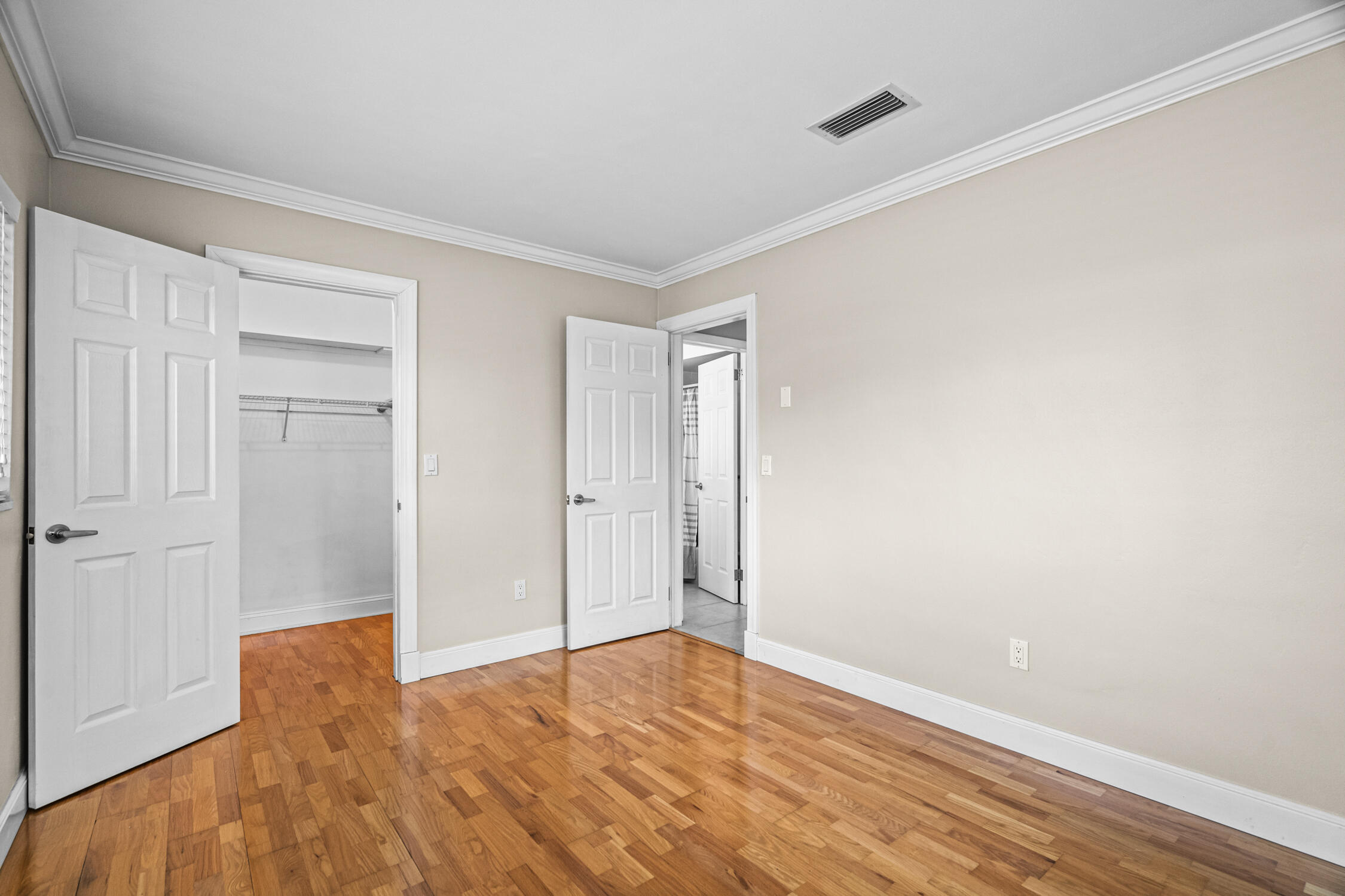 1260 SW 9th Street