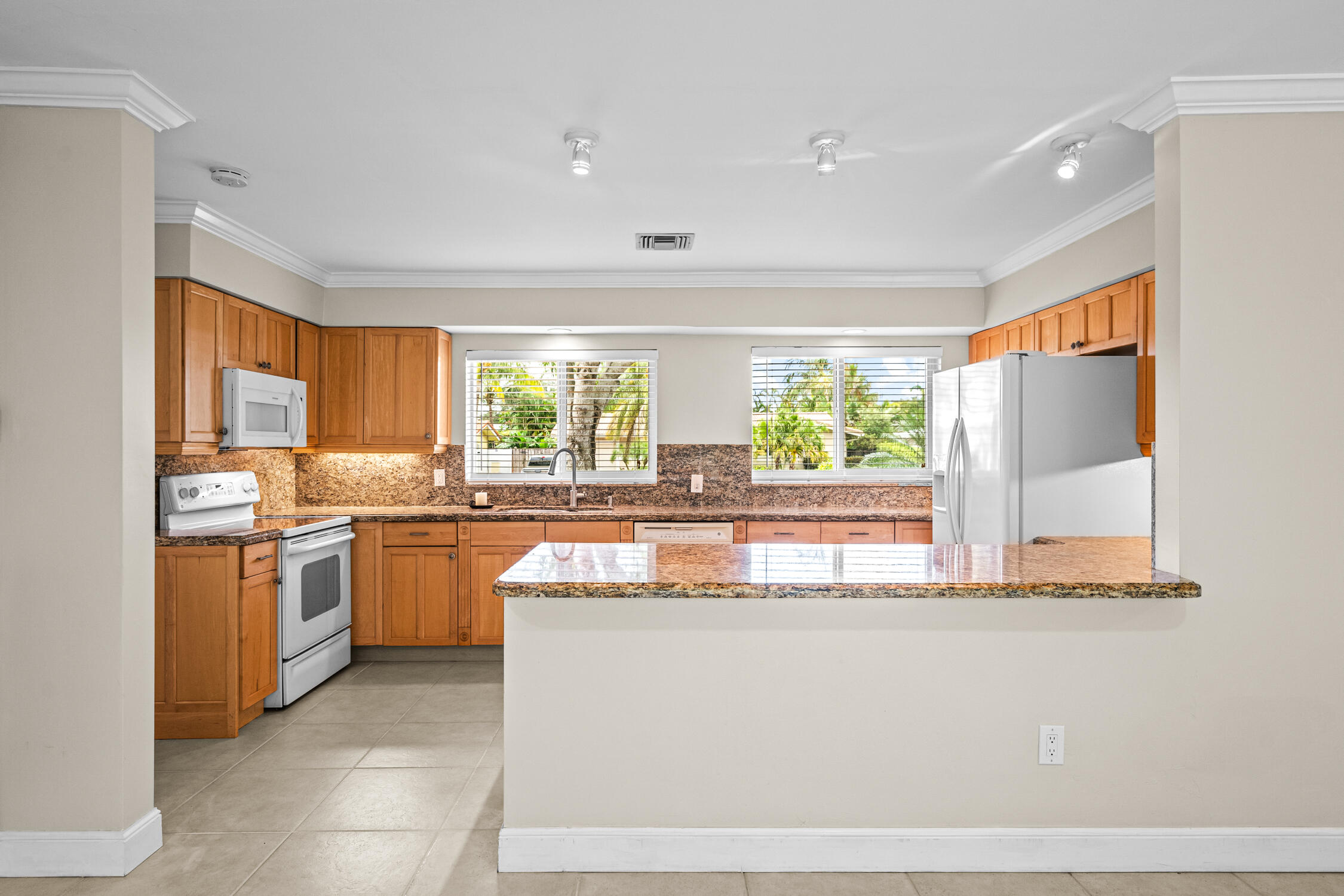 1260 SW 9th Street
