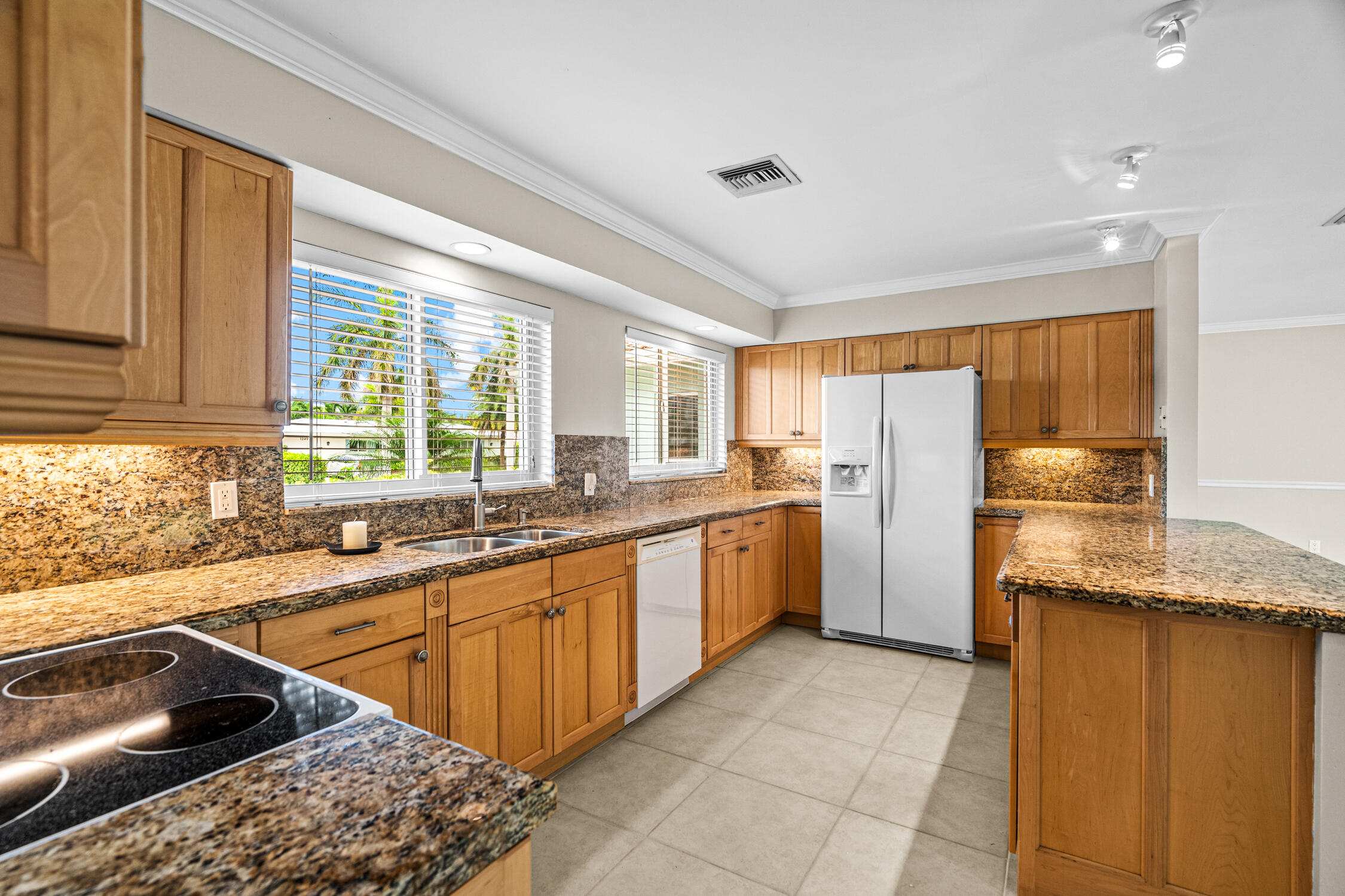 1260 SW 9th Street