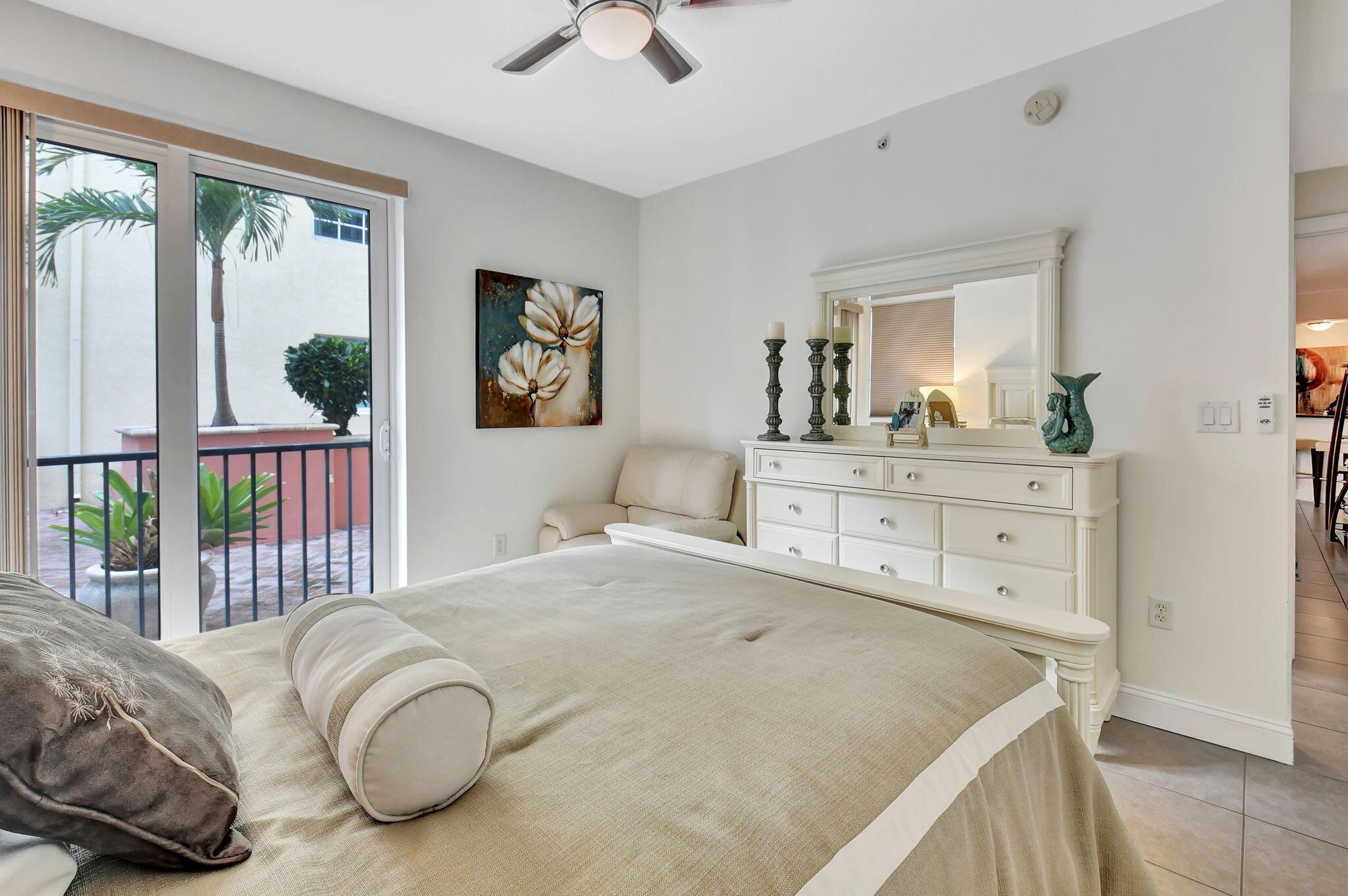 225 NE 1st Street 214