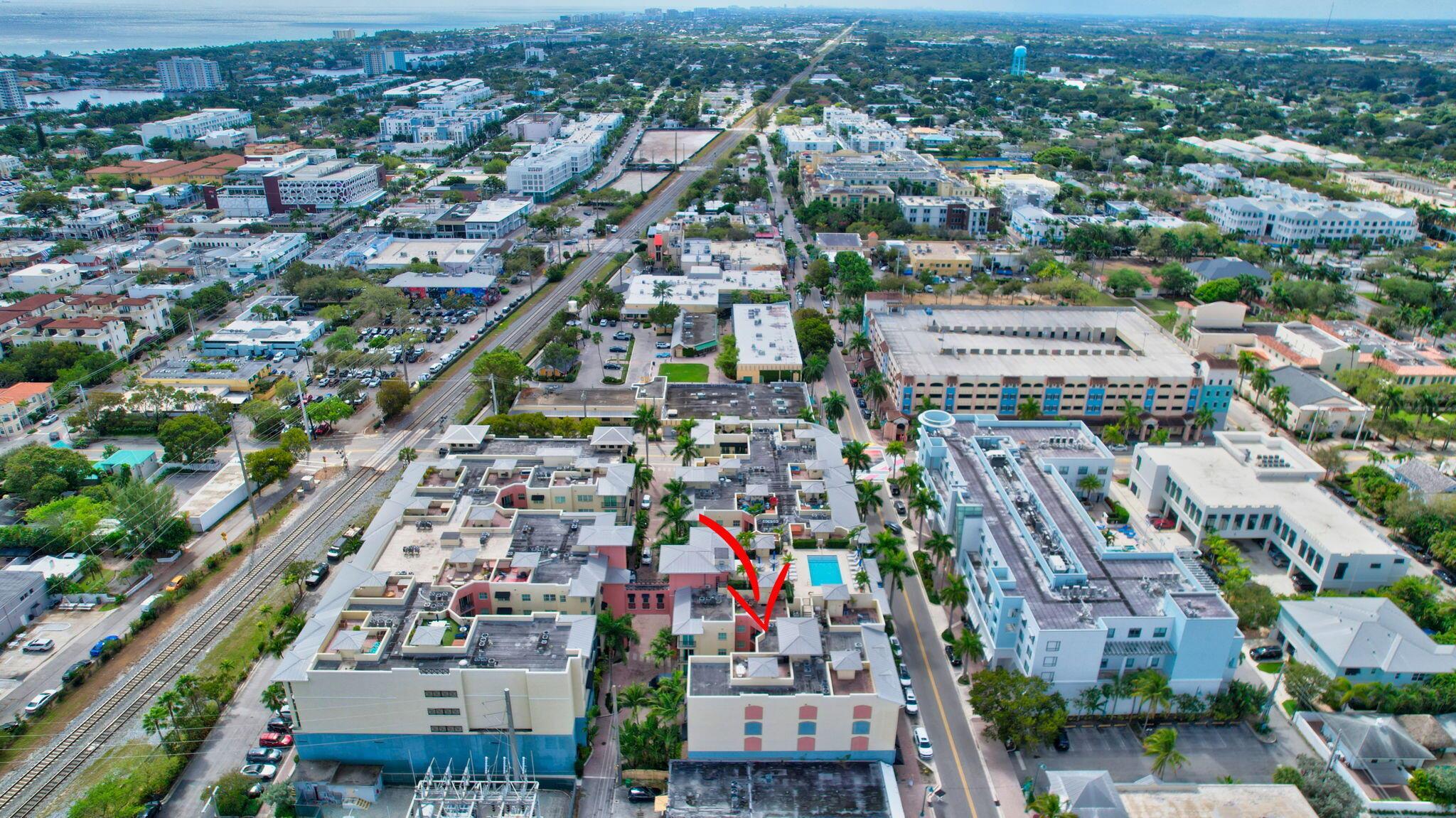 225 NE 1st Street 214