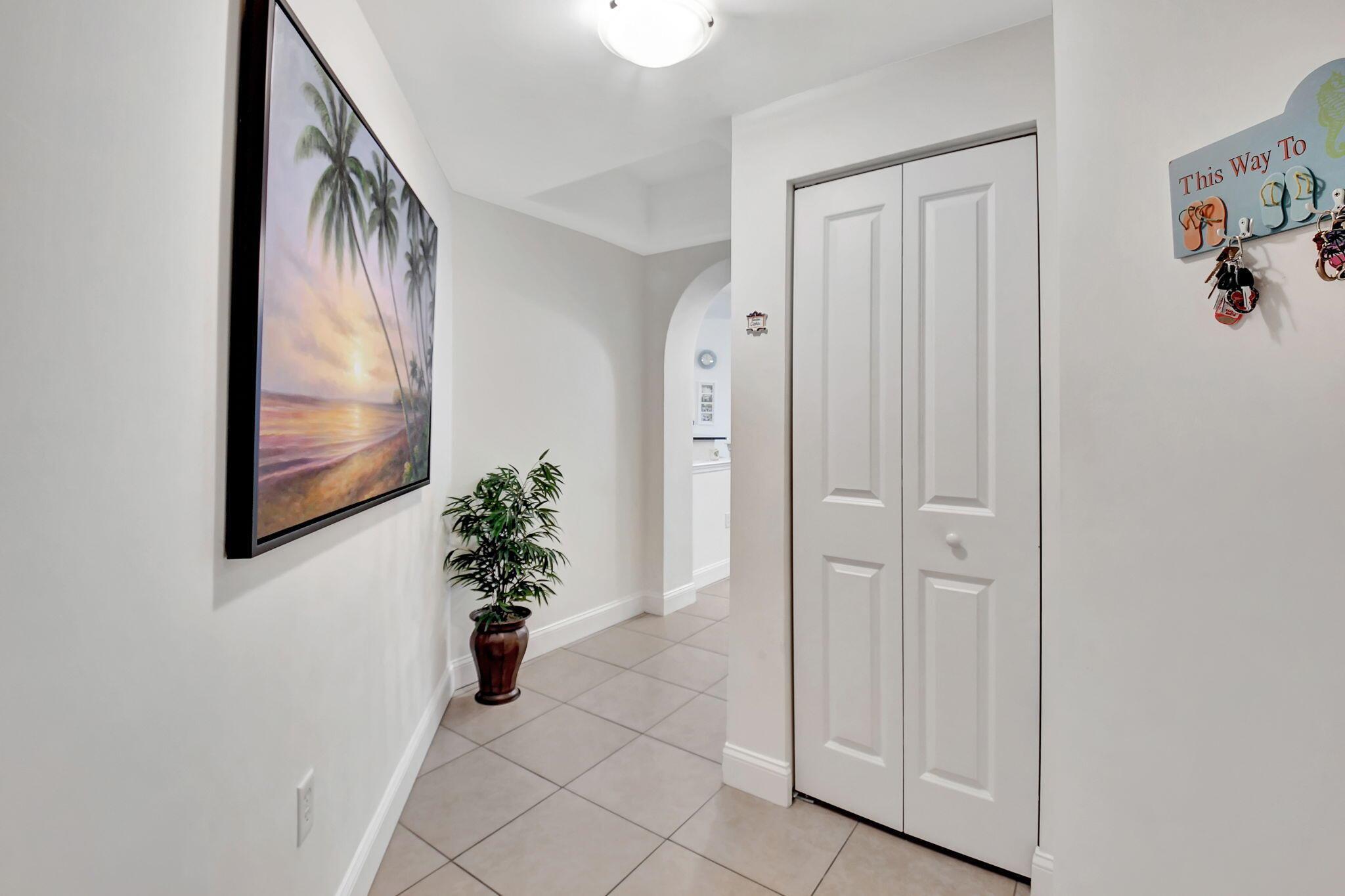 225 NE 1st Street 214