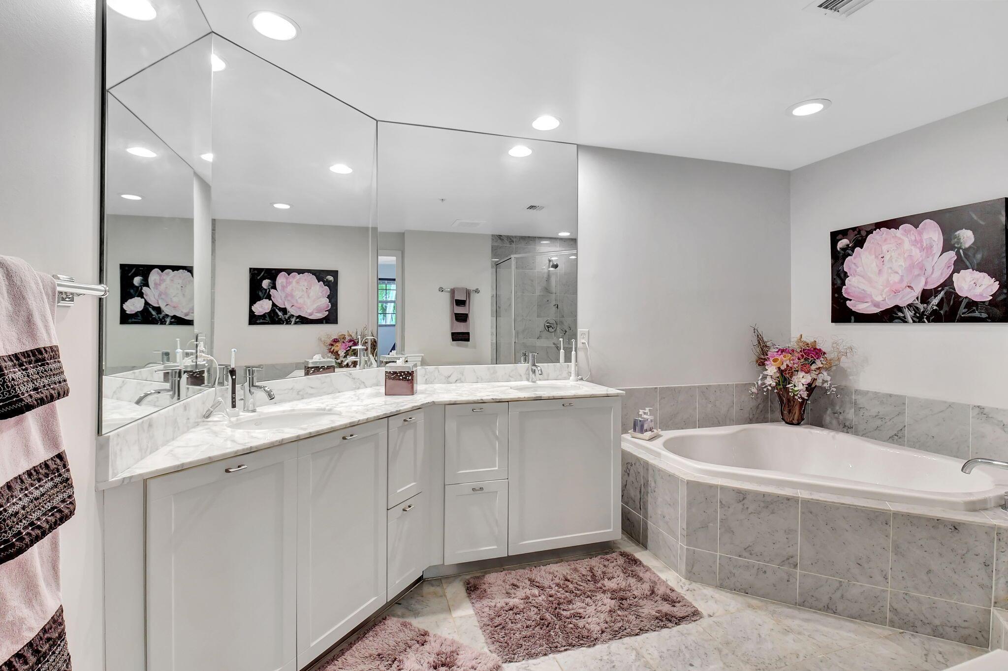 225 NE 1st Street 214