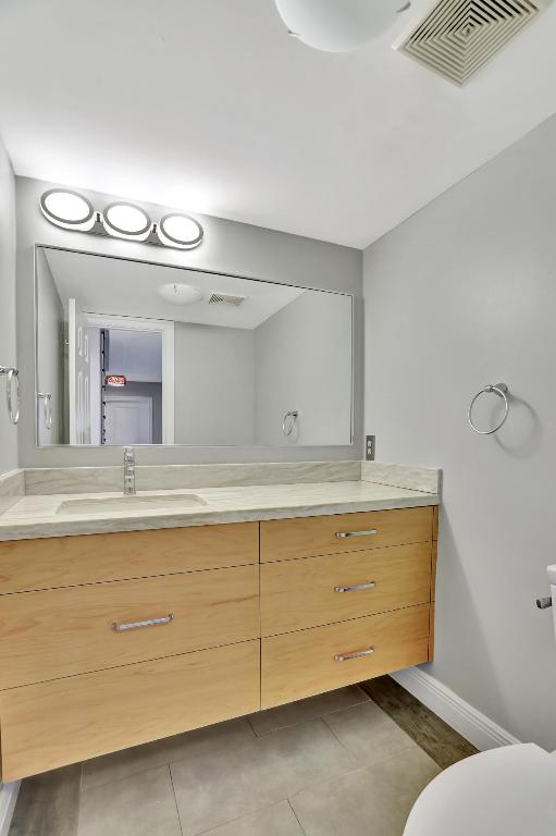 810 NE 4th Street, Deerfield Beach