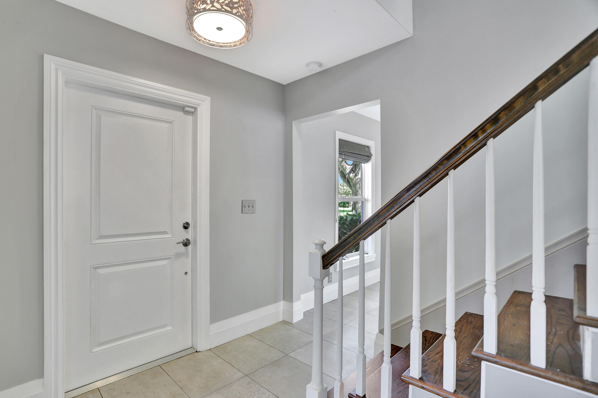 810 NE 4th Street, Deerfield Beach