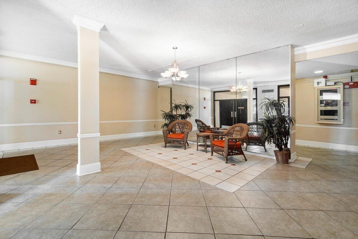 480 Executive Center Drive 1b