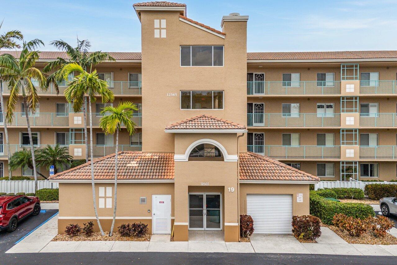 12565 Imperial Isle Drive, 106, Boynton Beach Unit: 106