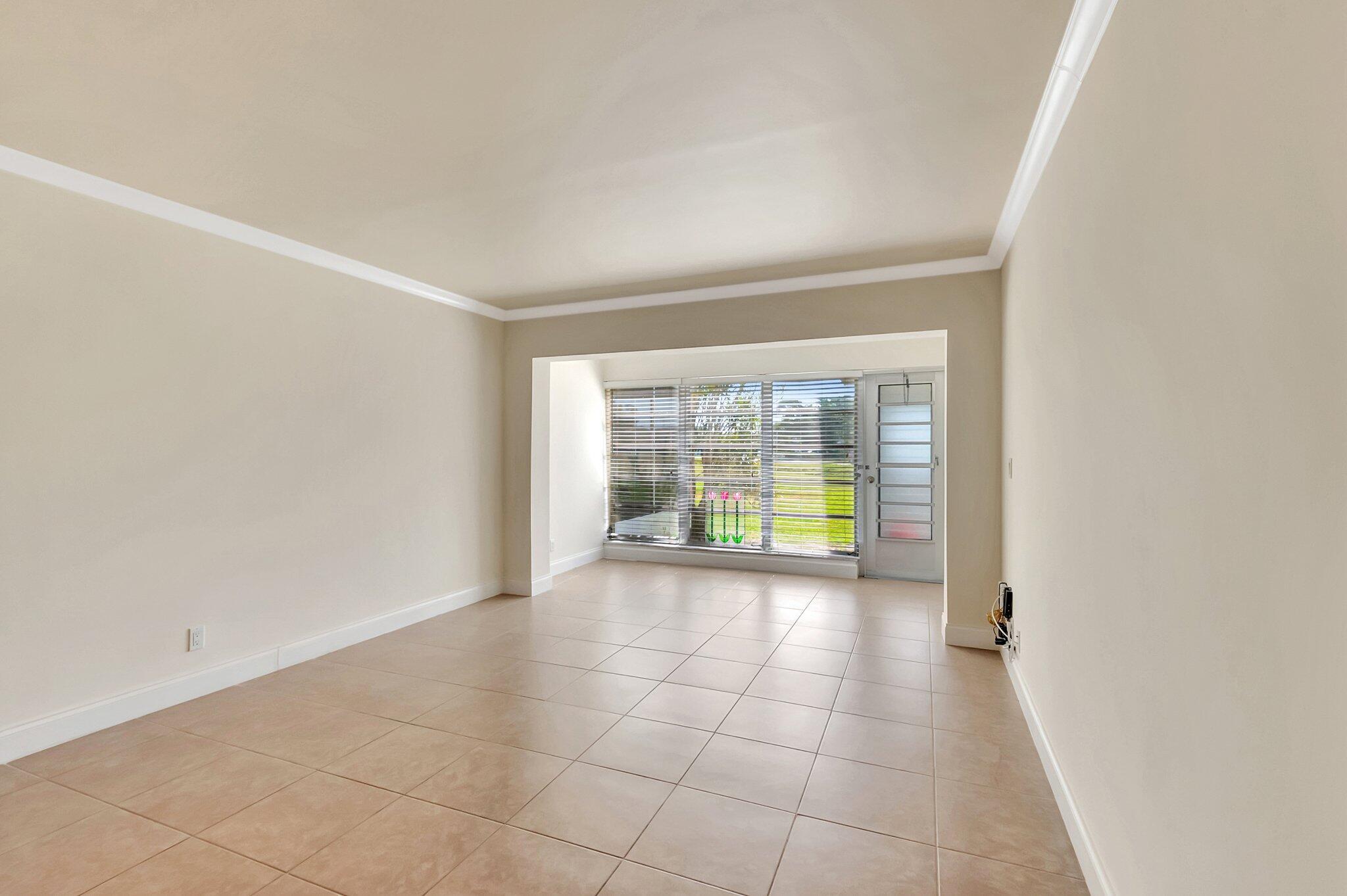 2840 SW 13th Street 104