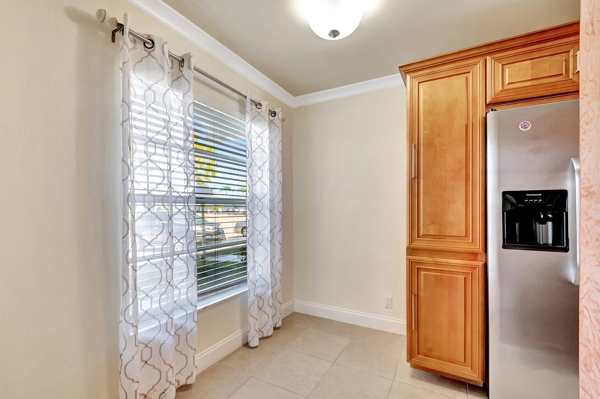 2840 SW 13th Street 104