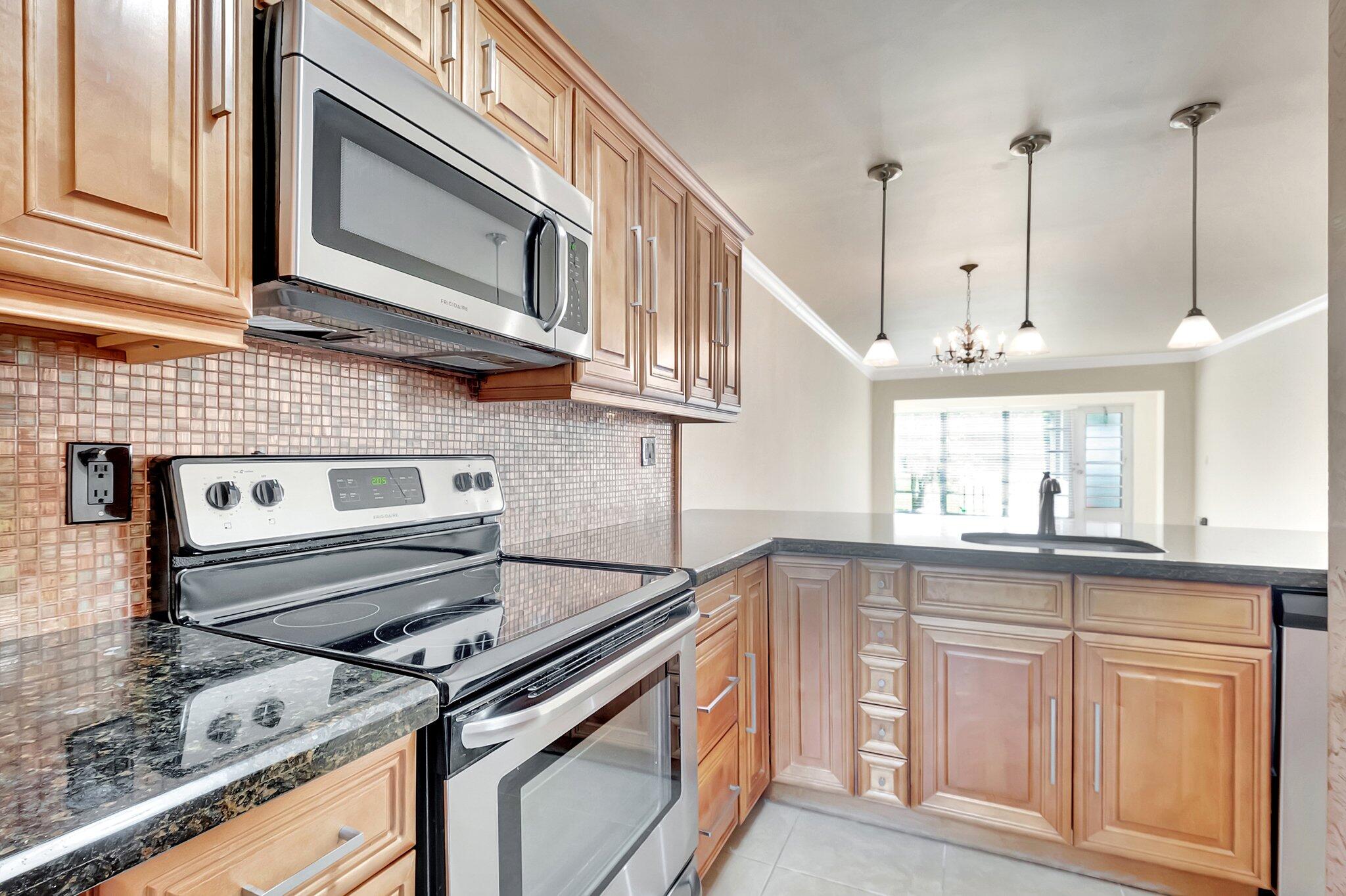 2840 SW 13th Street 104