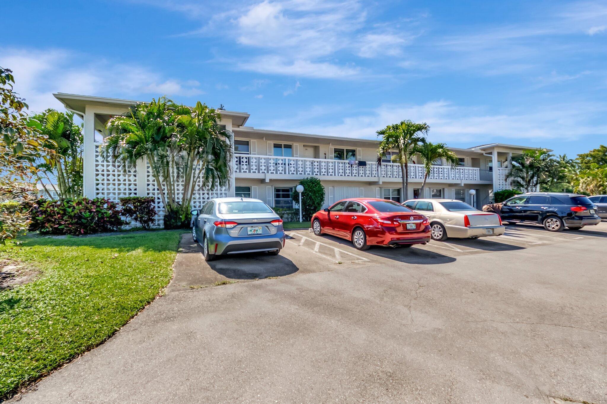 2840 SW 13th Street 104