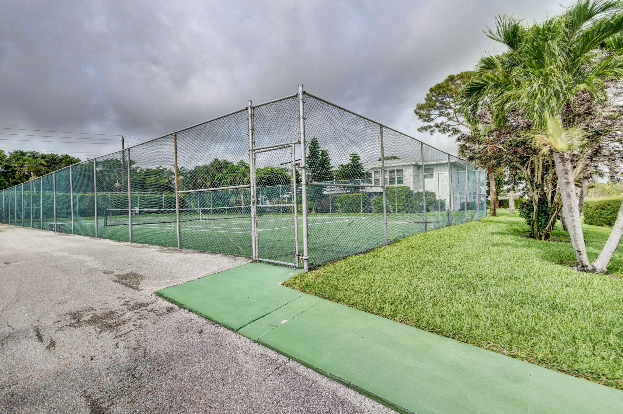 2840 SW 13th Street 104