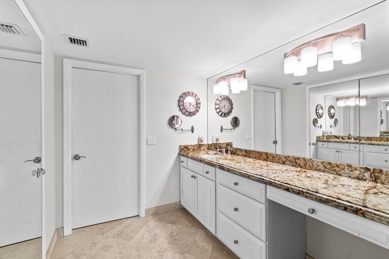 4301 N Ocean Boulevard 1107