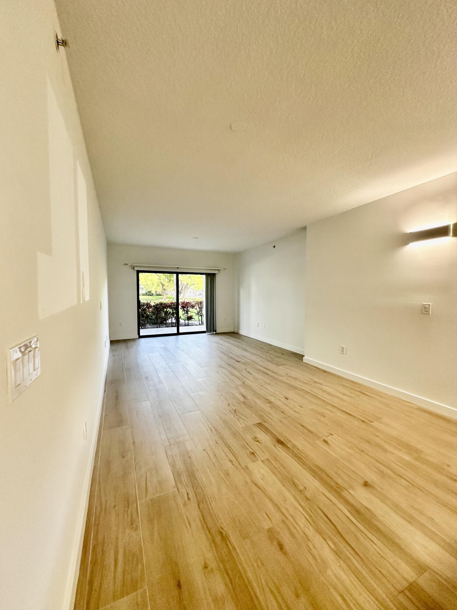 2105 Lavers Circle, 106, Delray Beach Unit: 106