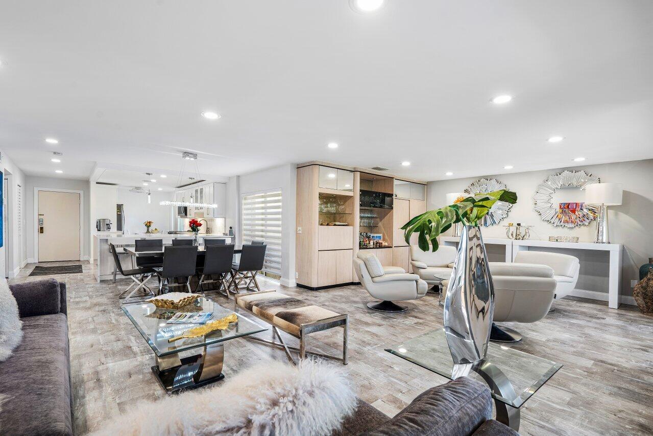 24 Southport Lane A