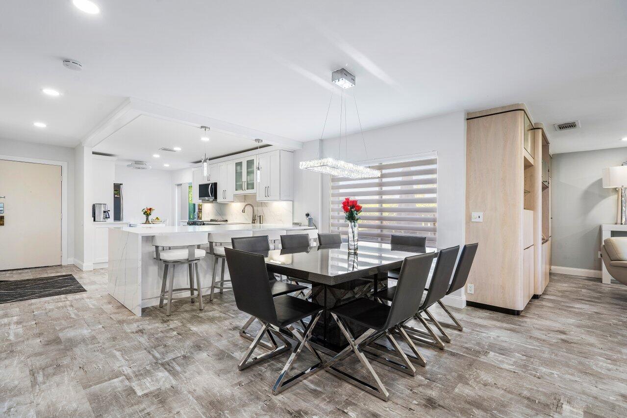 24 Southport Lane A