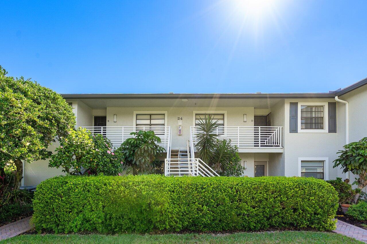 24 Southport Lane A