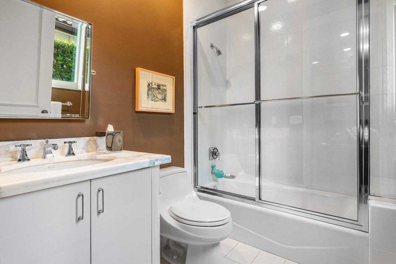 5849 Windsor Terrace