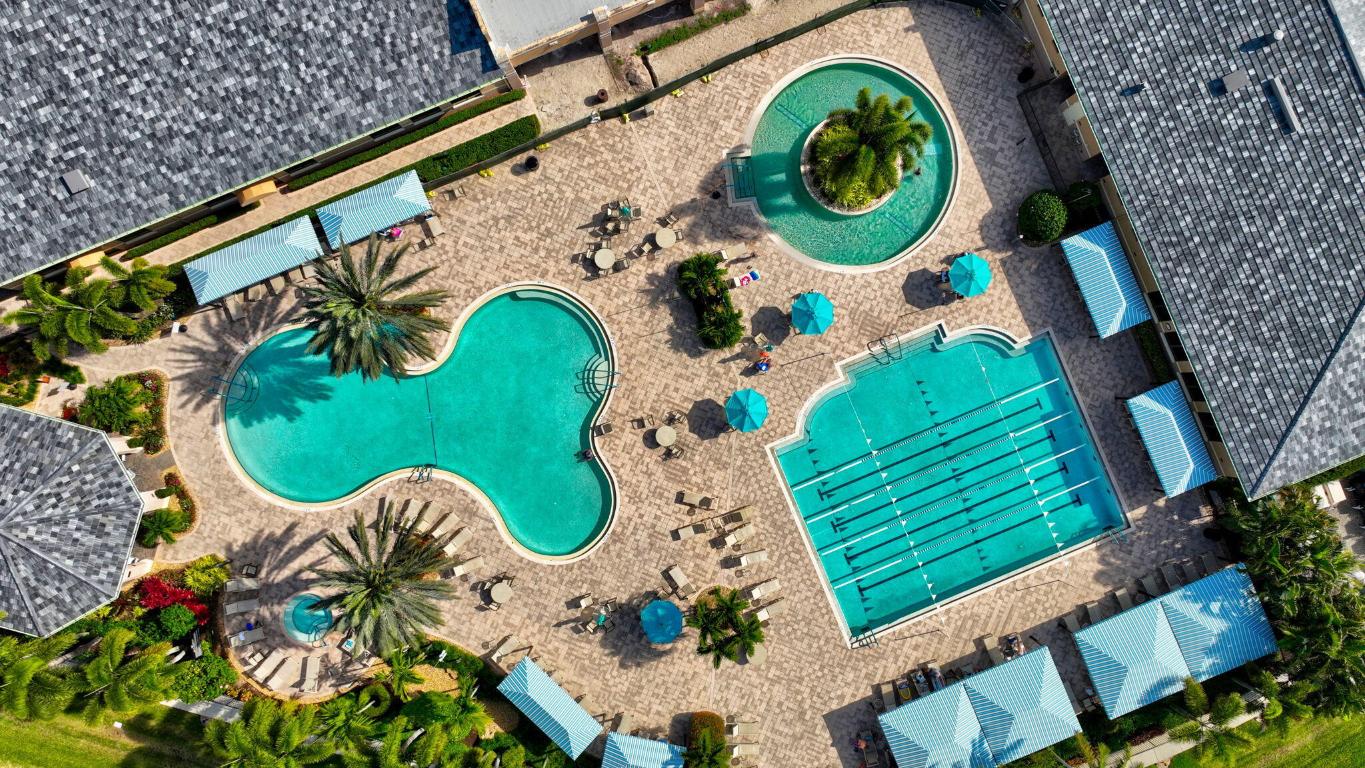 10702 Whitewind Circle, Boynton Beach