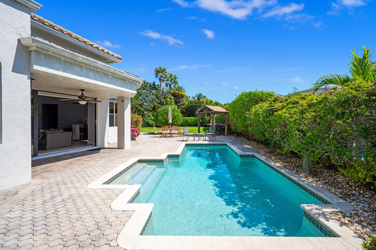 2460 NW 64th Street