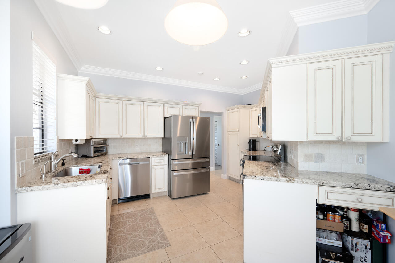 2460 NW 64th Street