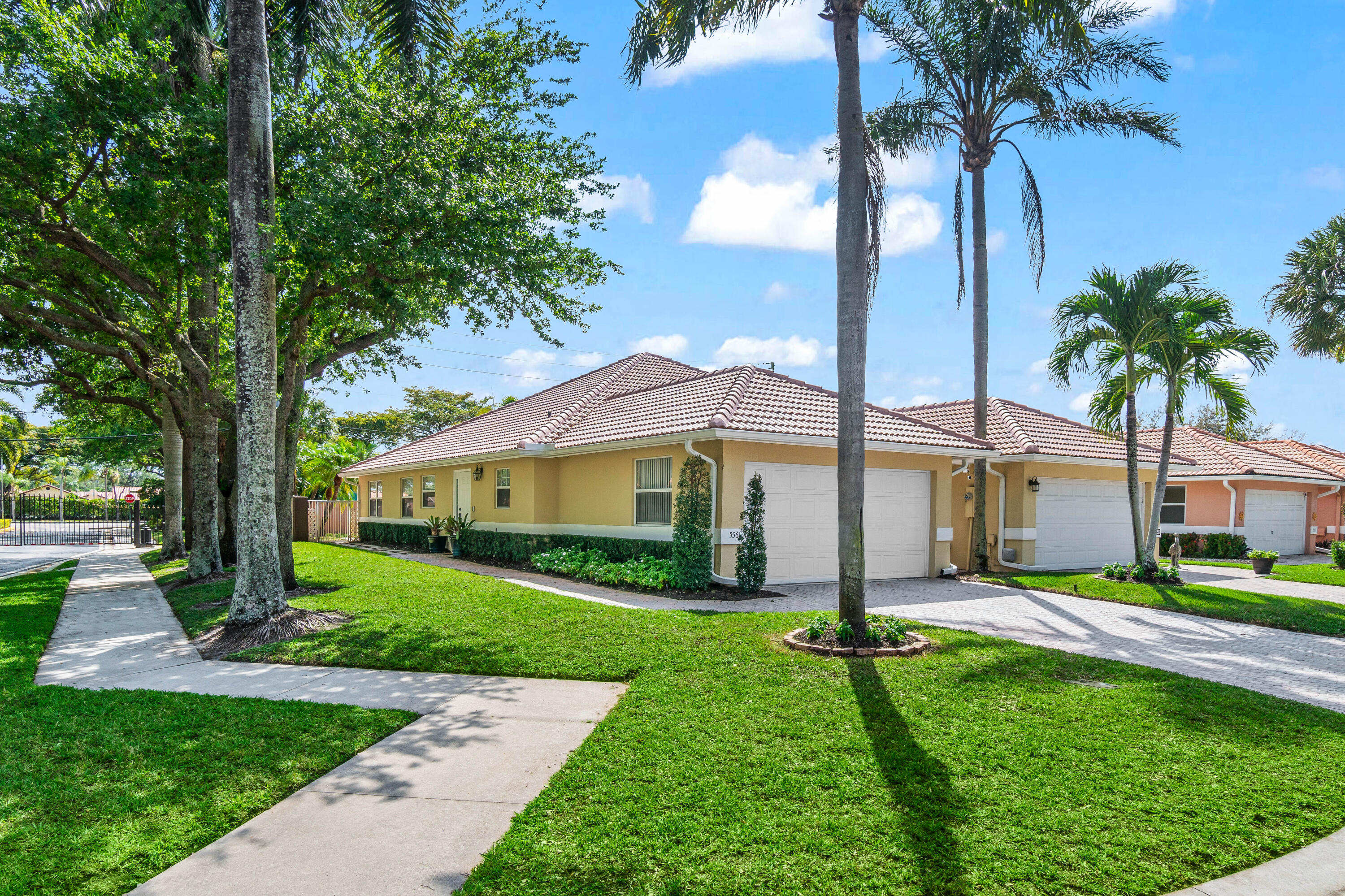 5561 Grande Palm Circle, Delray Beach