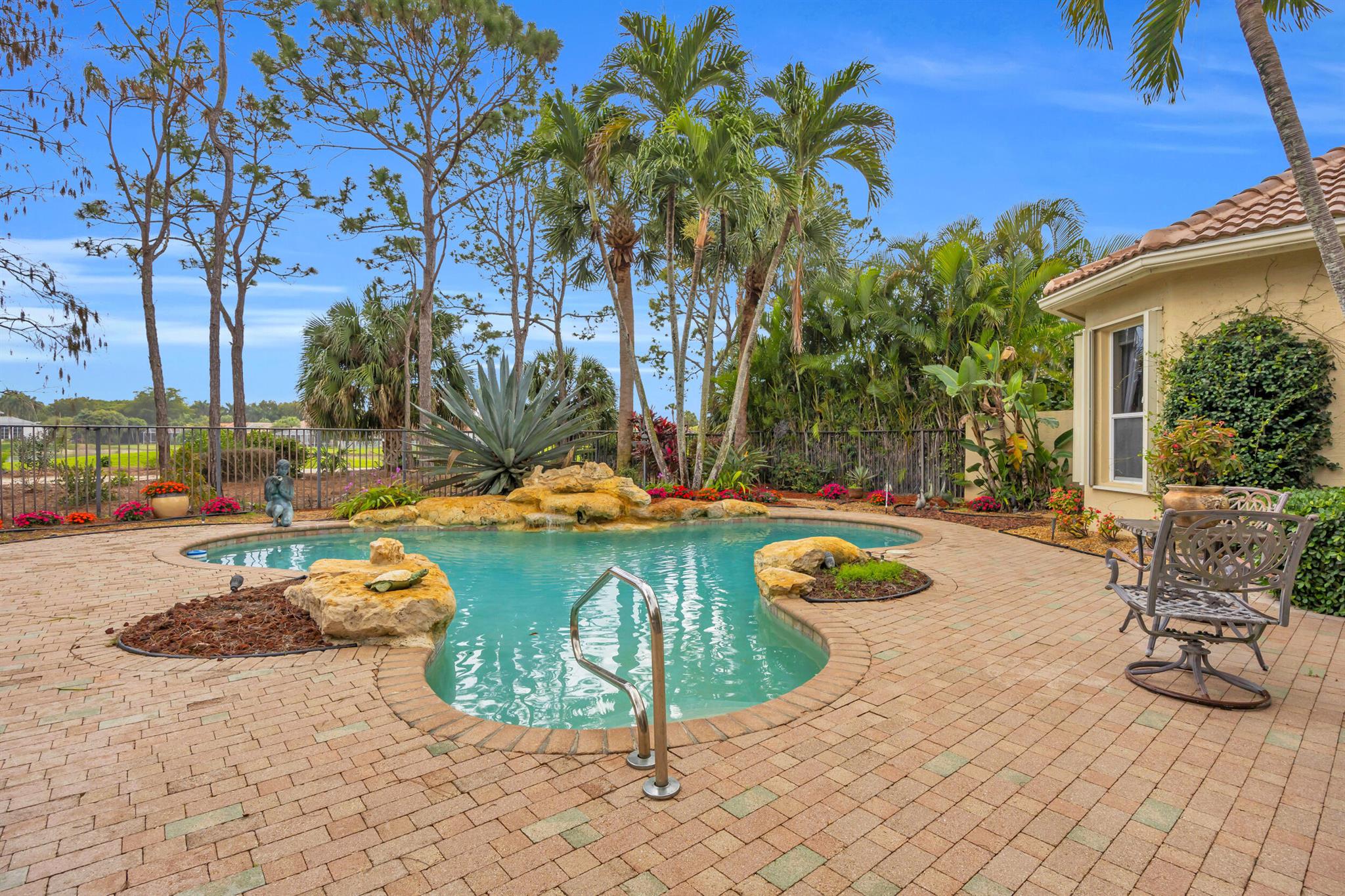 10640 Northgreen Drive