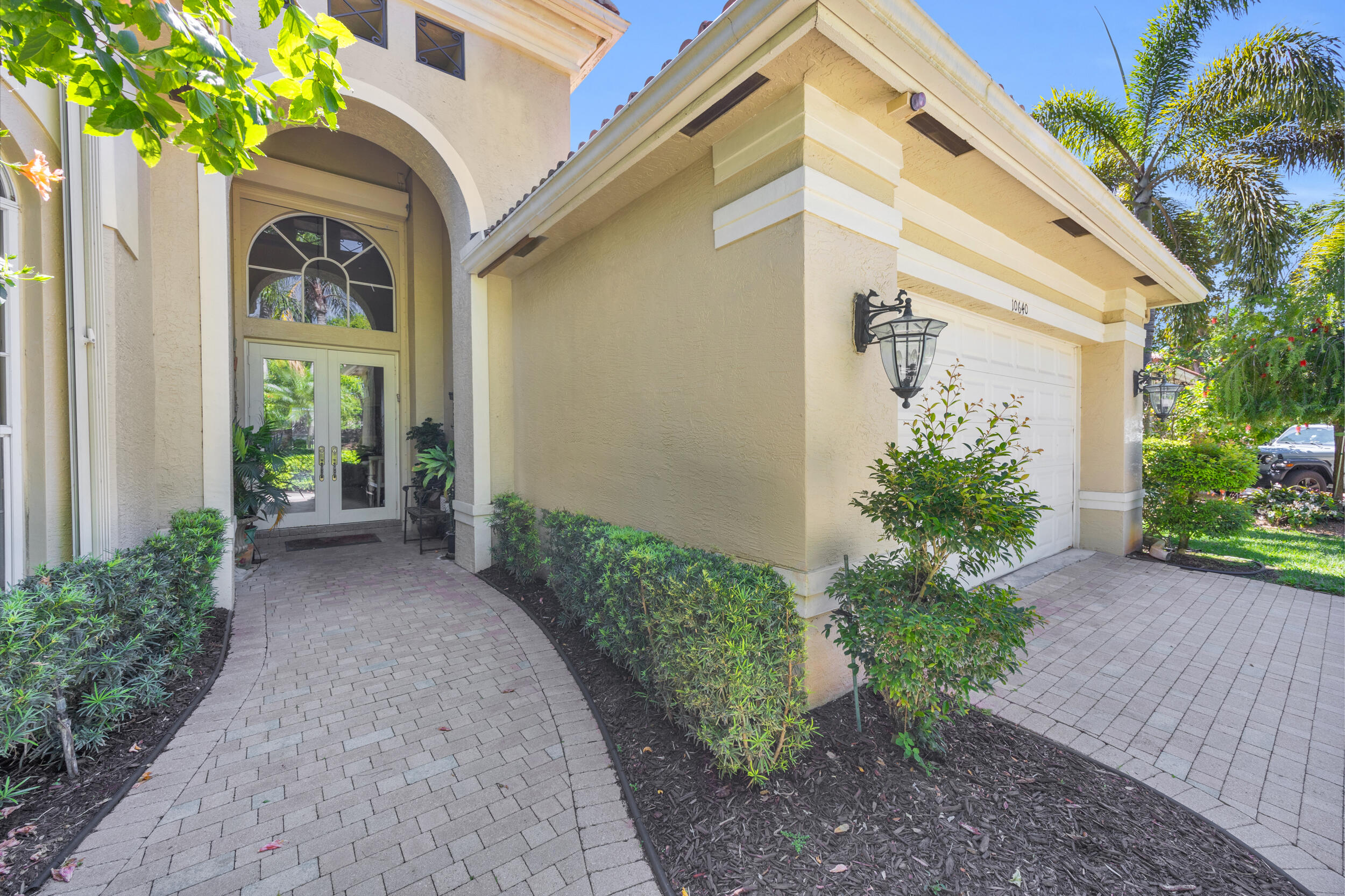 10640 Northgreen Drive