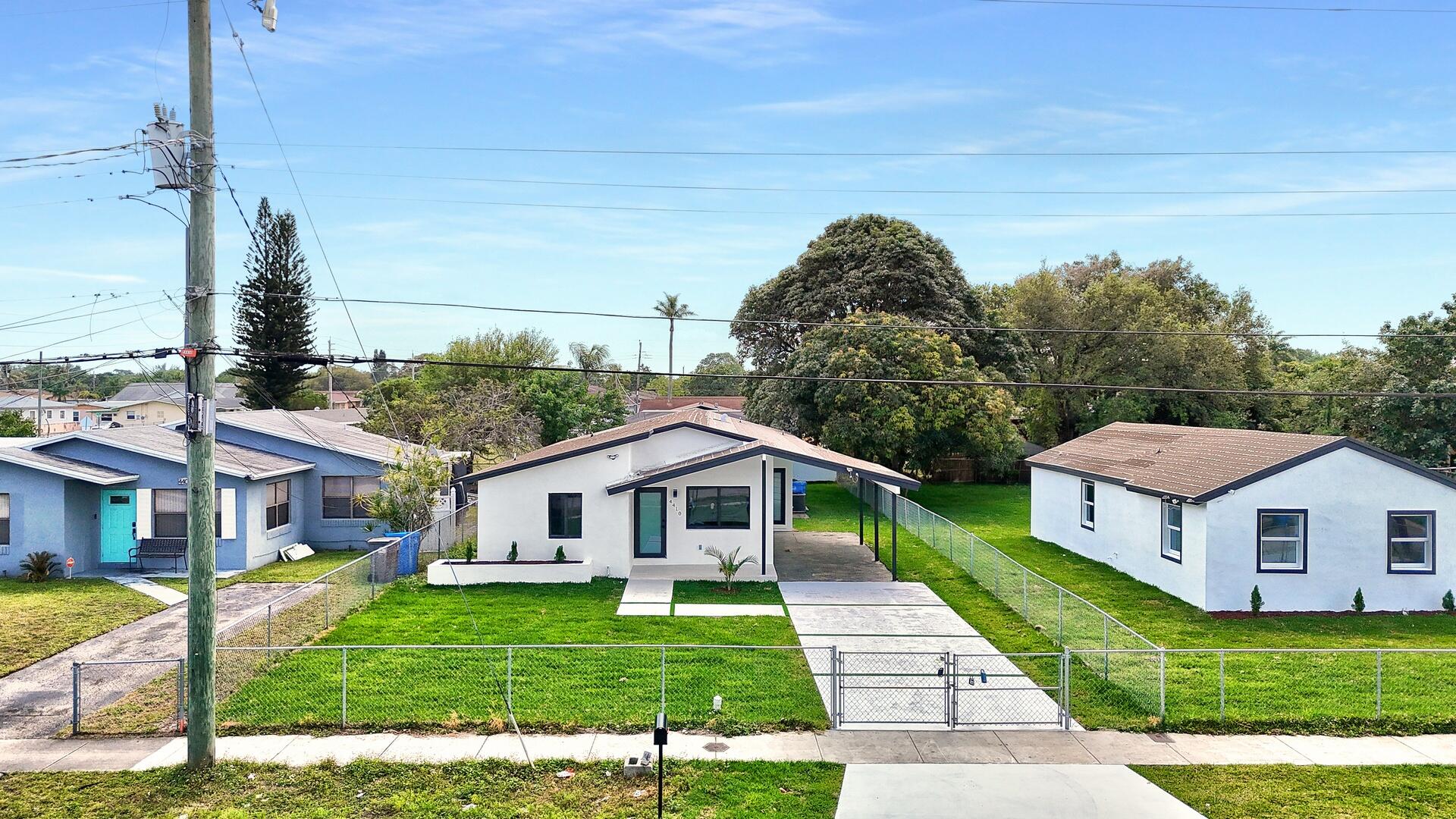 4410 SW 23rd Street, West Park