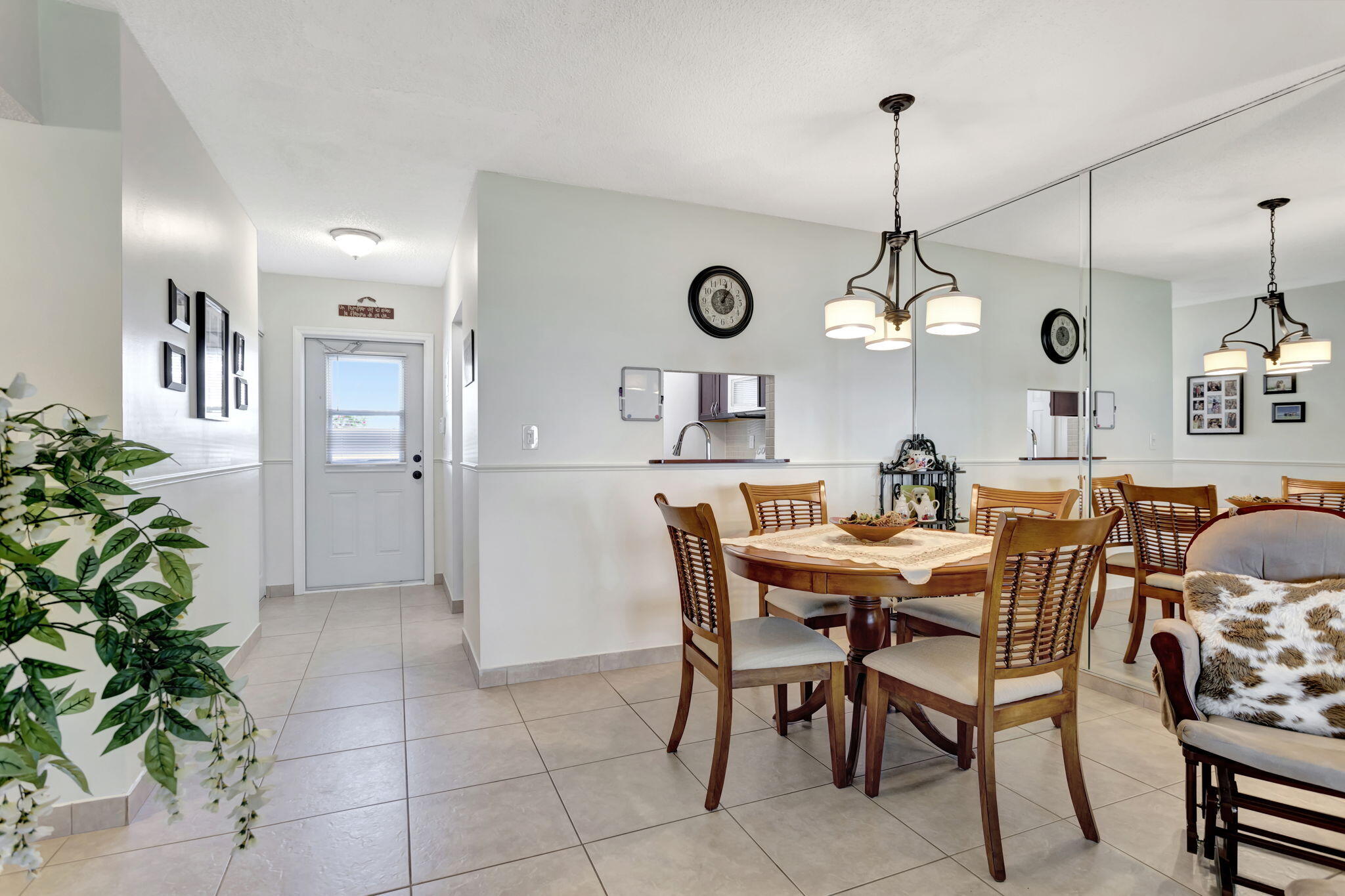 3505 NW 48th Avenue 416, Lauderdale Lakes Unit: 416