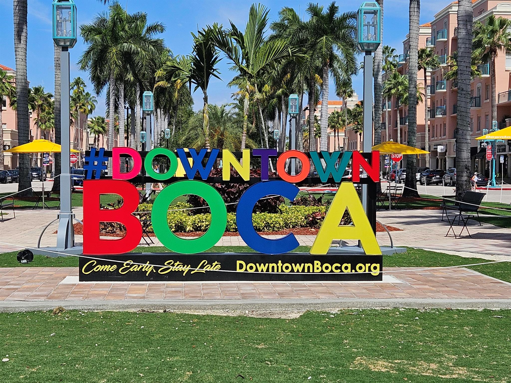 301 Del Rio Boulevard