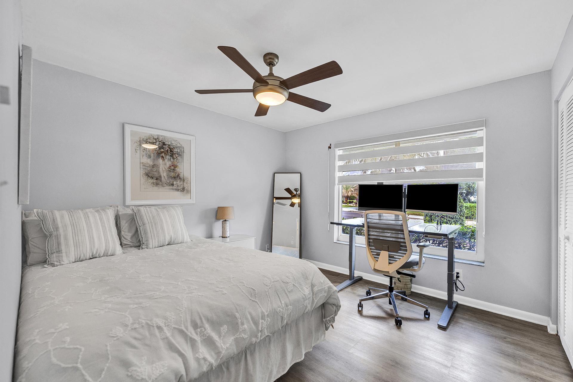 301 Del Rio Boulevard