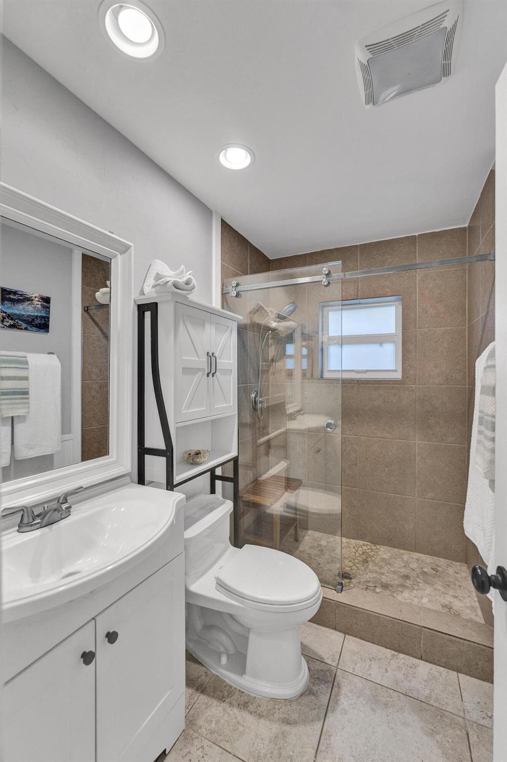 301 Del Rio Boulevard