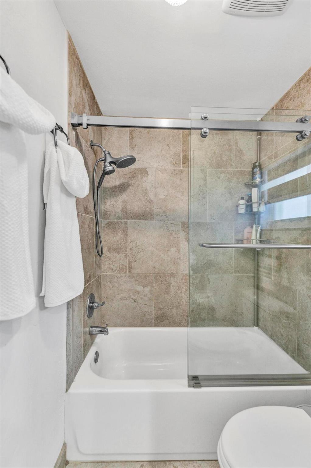 301 Del Rio Boulevard