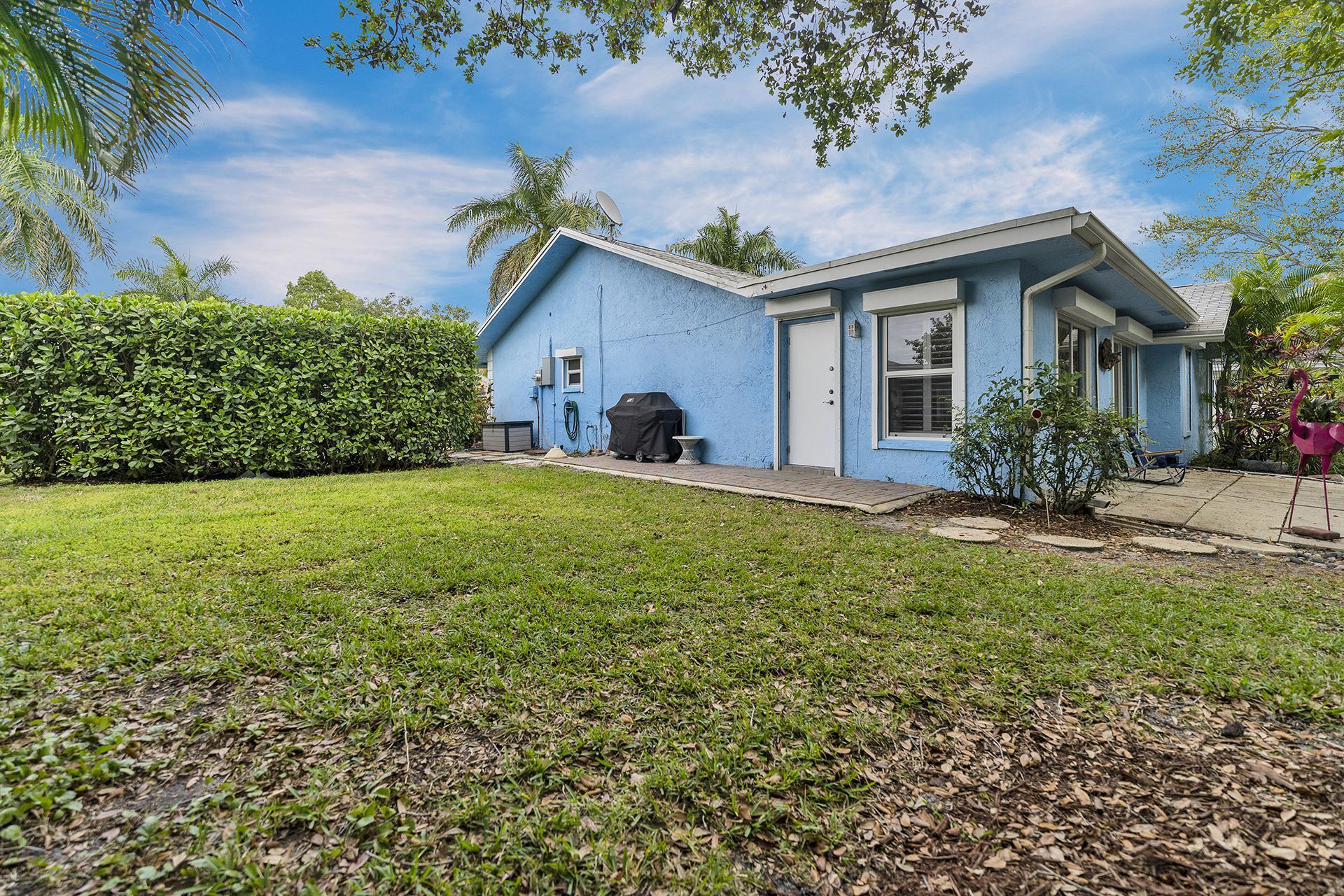 301 Del Rio Boulevard