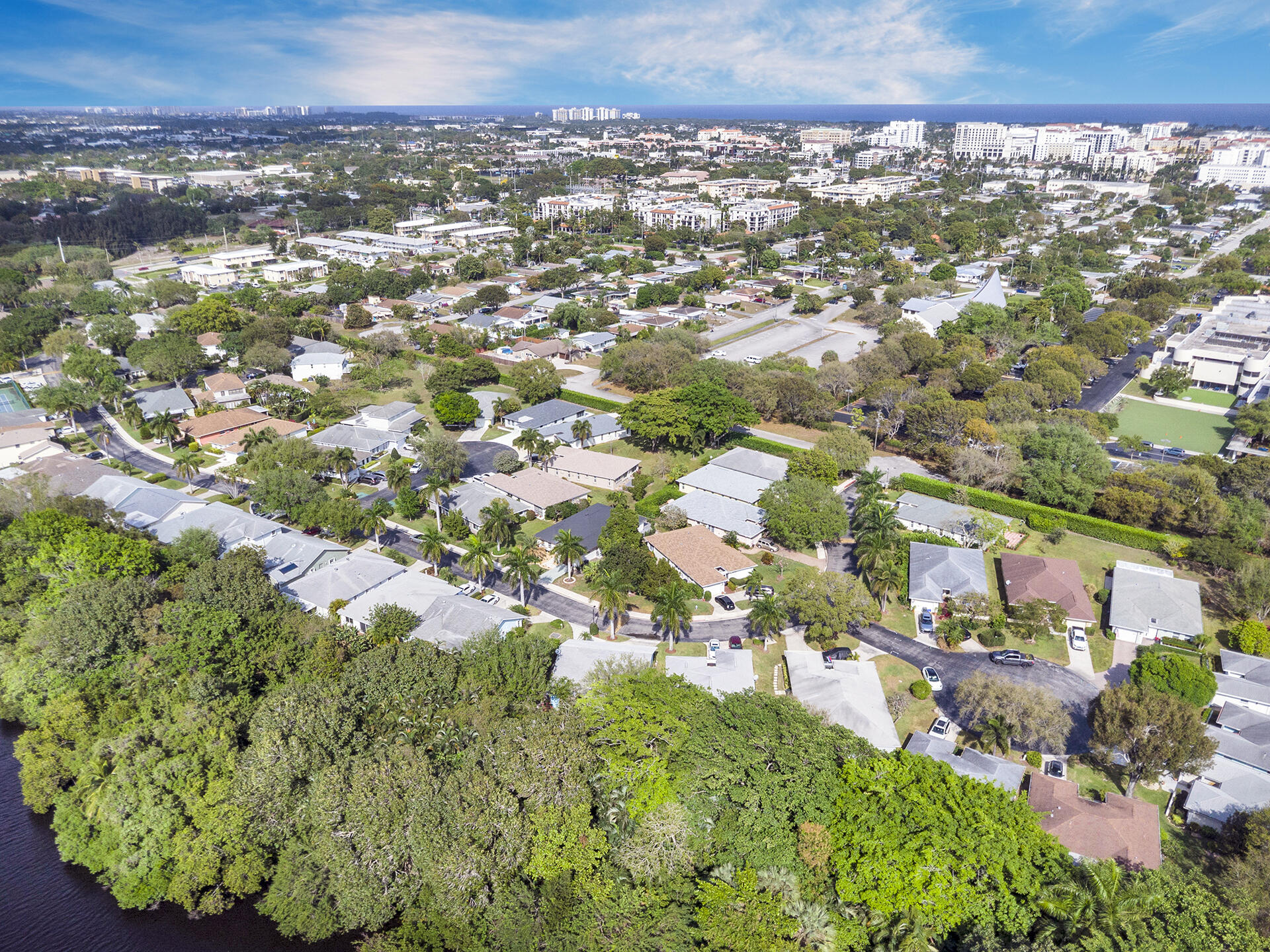 301 Del Rio Boulevard