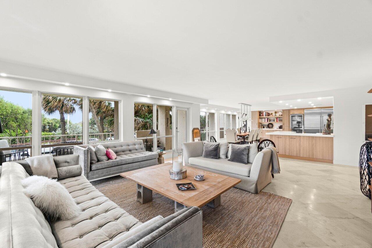 4301 N Ocean Boulevard 201