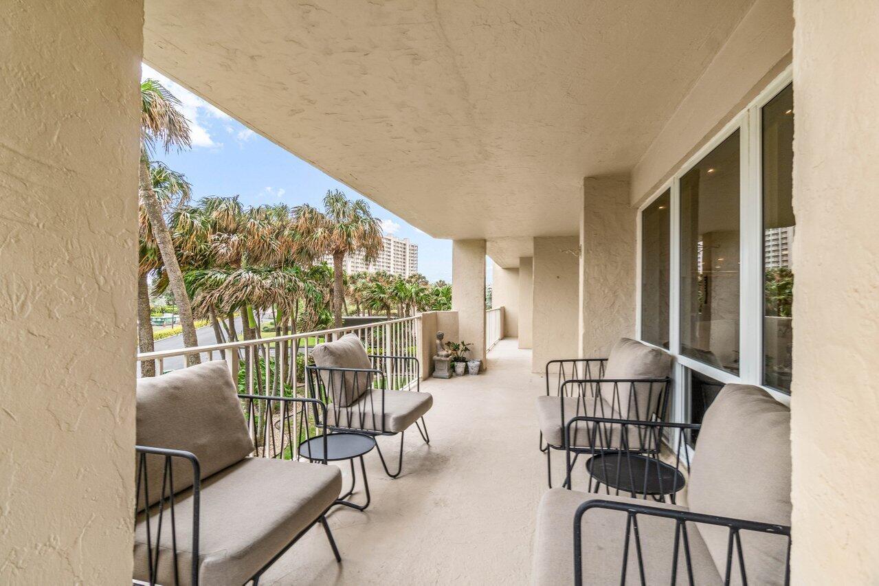 4301 N Ocean Boulevard 201