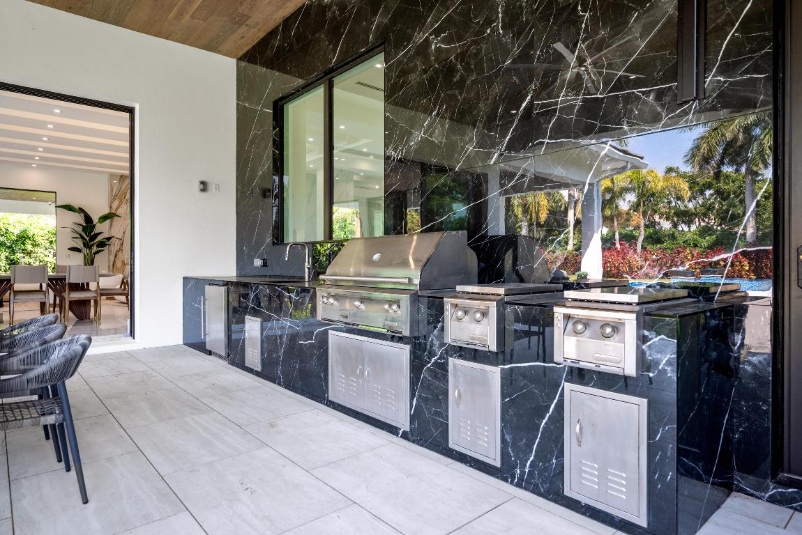 8235 Twin Lake Drive